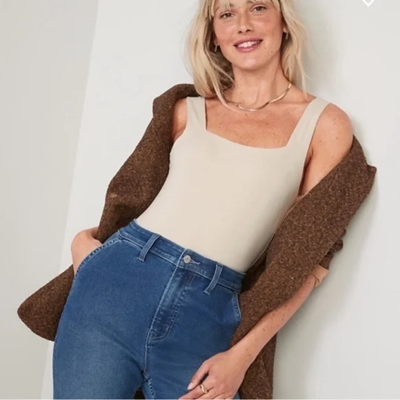 old navy soft beige seamless bodysuit tank - Picture 3 of 4